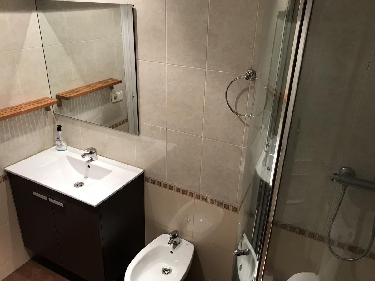 Apartamentos En Plom Valencia Luaran gambar